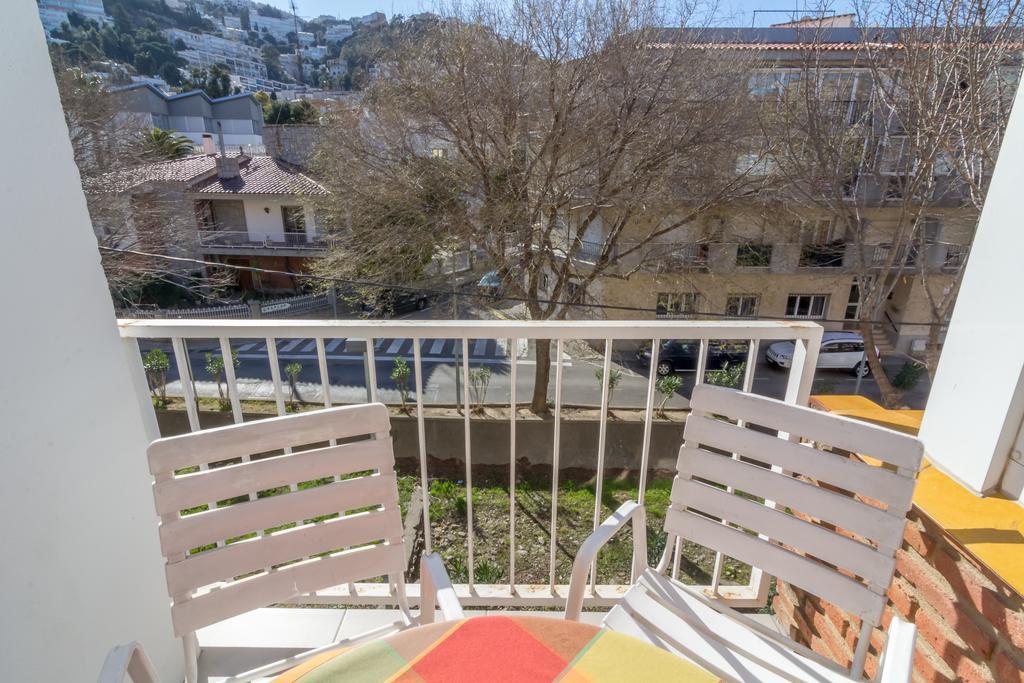 Agi Riera La Cuana Apartment Росес Стая снимка